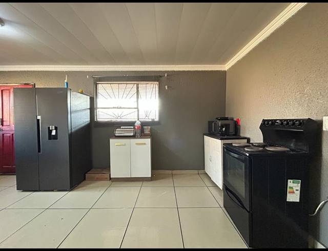 4 BEDROOM HOUSE FOR SALE IN SOSHANGUVE X